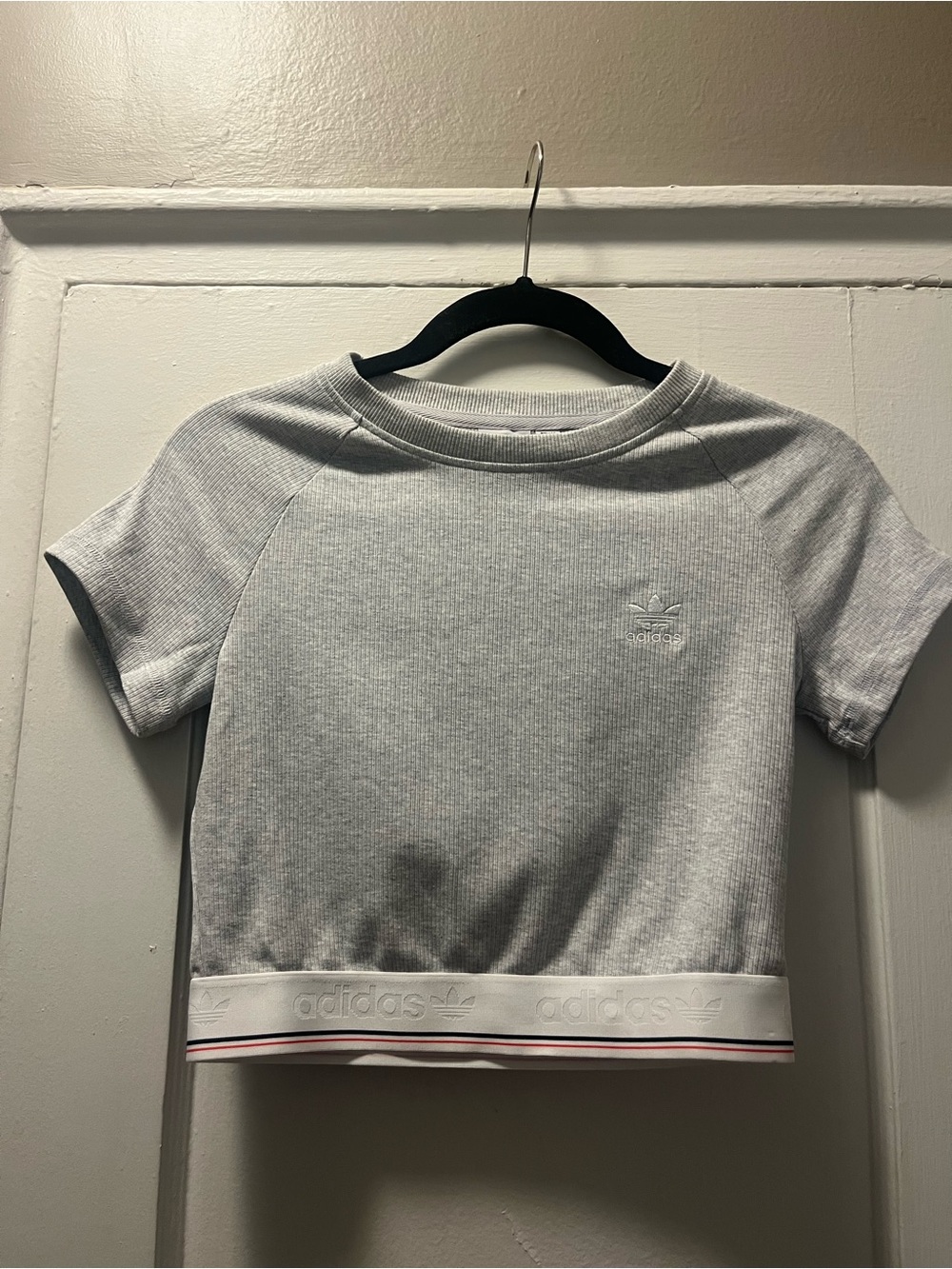Adidas Ribbed Cropped Tee - Picture 3 of 7